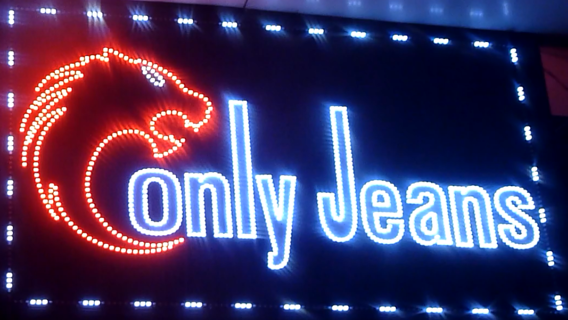 Lựa chọn mẫu bảng hiệu HCM đẹp, hiệu quả