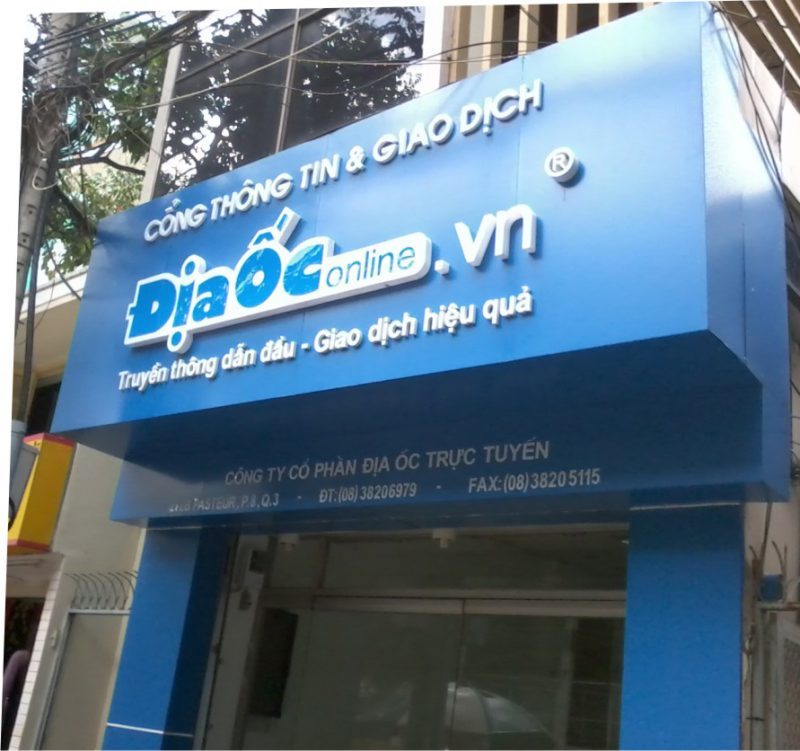 Lựa chọn mẫu bảng hiệu HCM đẹp, hiệu quả