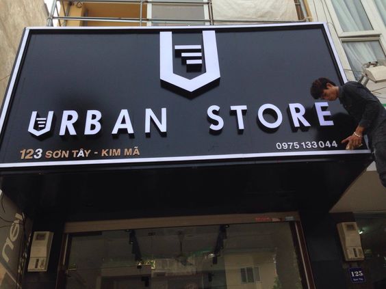 Lựa chọn mẫu bảng hiệu HCM đẹp, hiệu quả