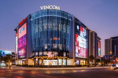 Bảng hiệu quảng cáo tại trung tâm thương mại tại HCM